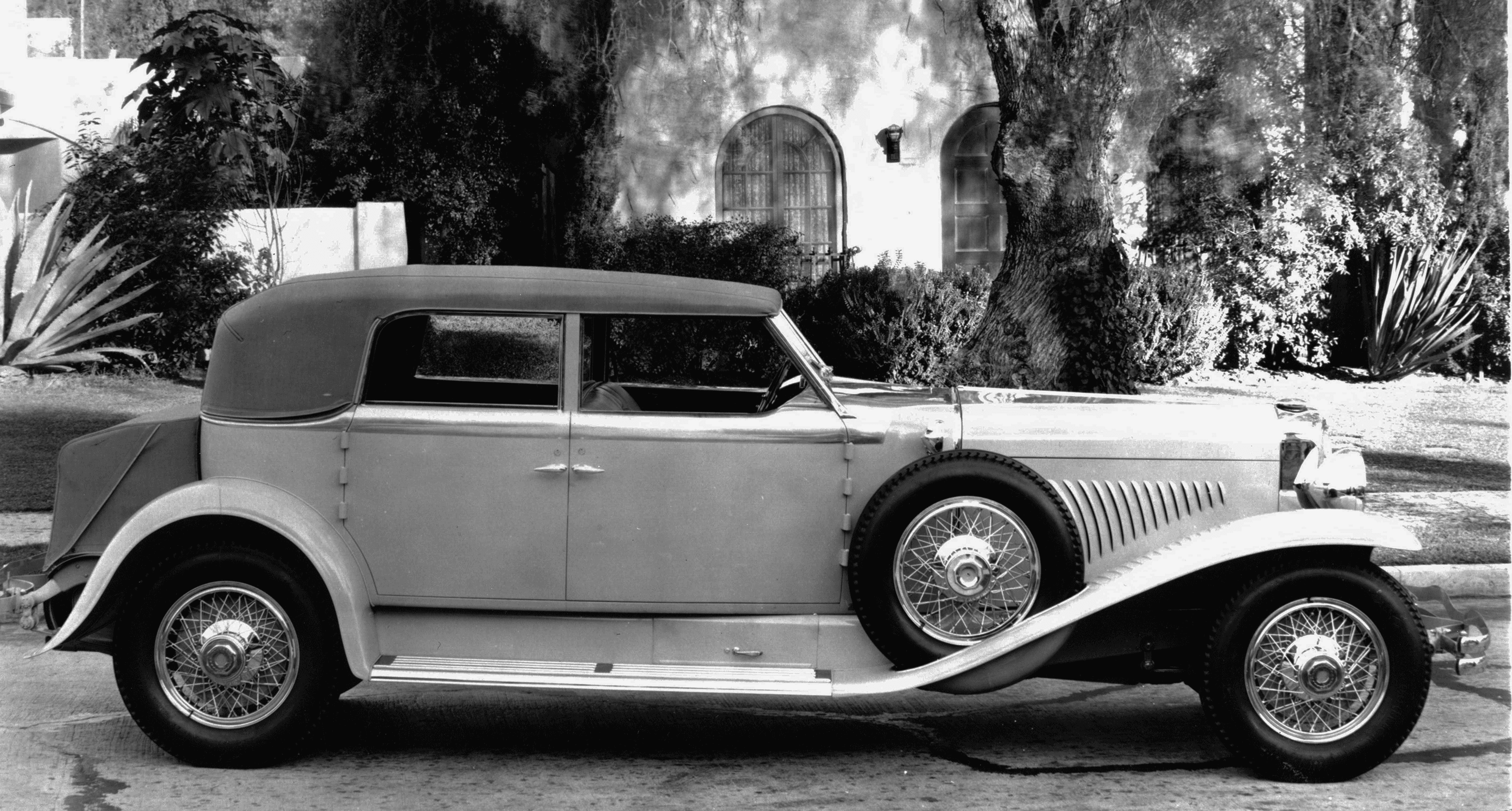 Vintage vehicle